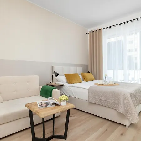 Cosy In The Centre Of With Parking By Renters *
