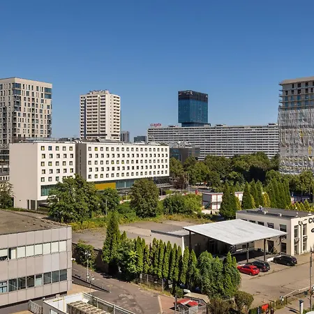 Cosy In The Centre Of With Parking By Renters * Катовице
