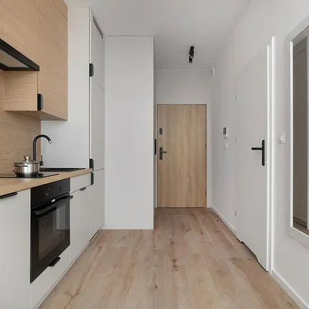 Cosy In The Centre Of With Parking By Renters Апартаменты