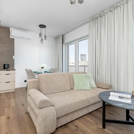 Cosy In The Centre Of With Parking By Renters Апартаменты Катовице