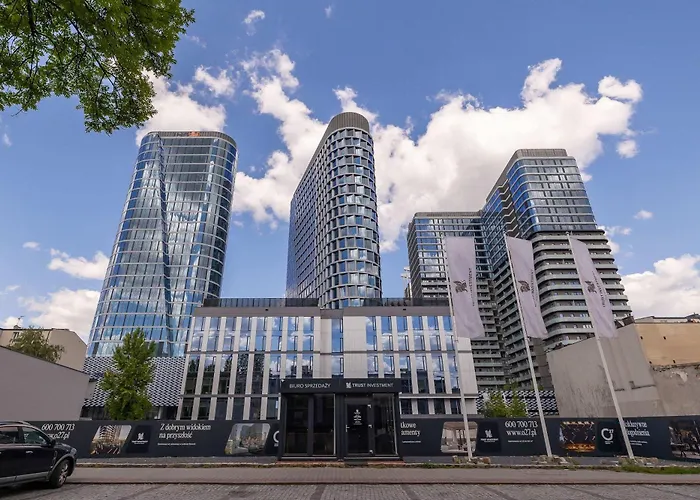 Cosy In The Centre Of With Parking By Renters Апартаменты