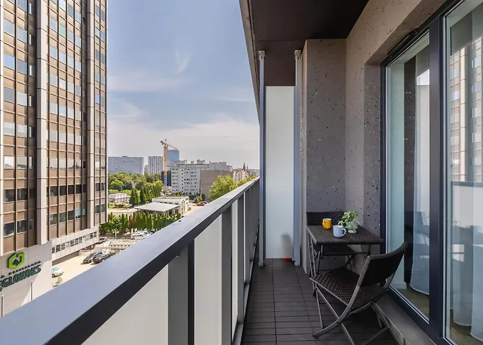 Cosy In The Centre Of With Parking By Renters Катовице